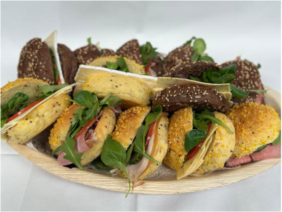 LUXE BROODJES 12 stuks SCHAAL